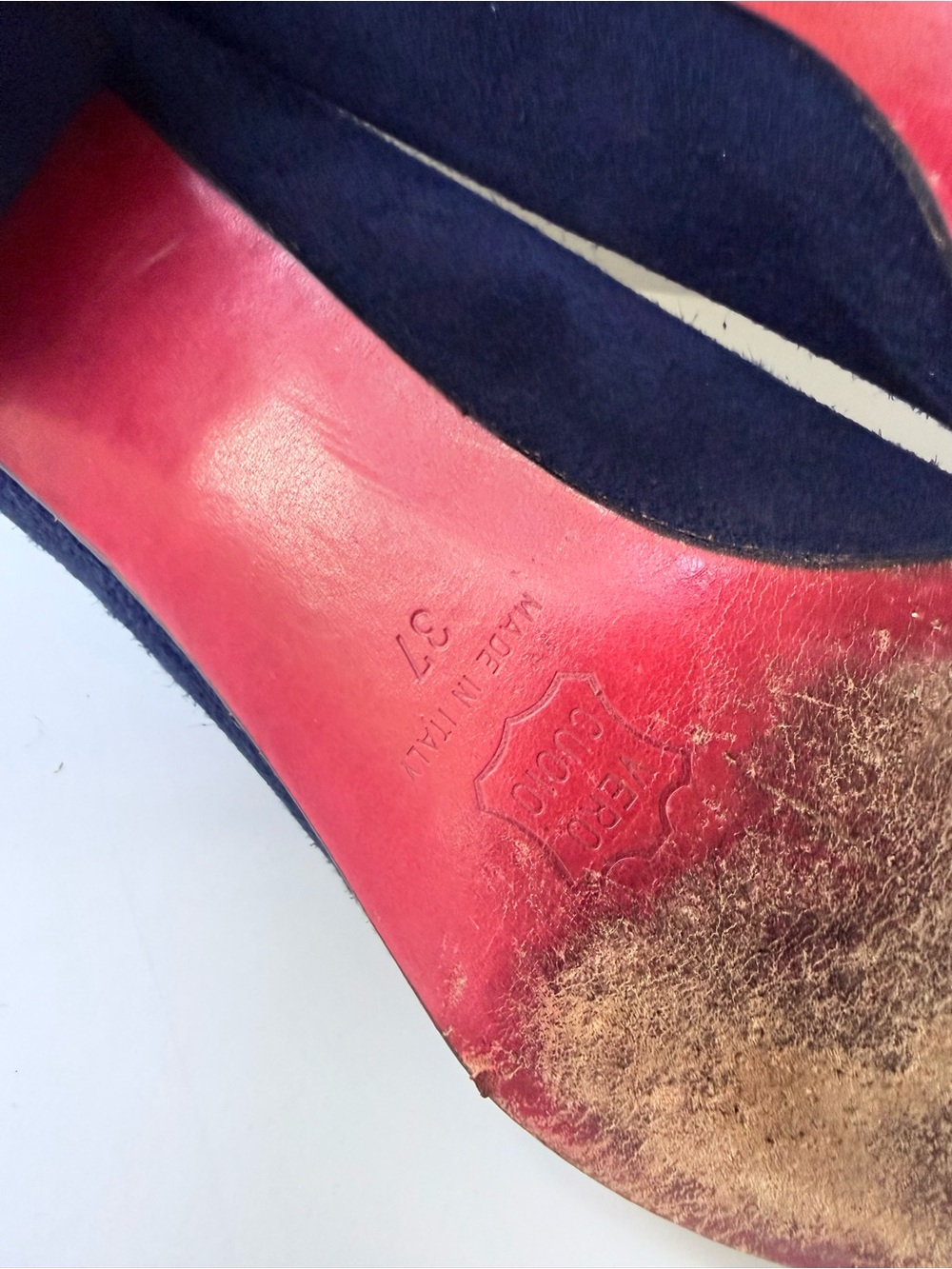 Christian Louboutin Vintage Classic Navy Suede Low Block Heel Pumps 37 - Picture 13 of 13